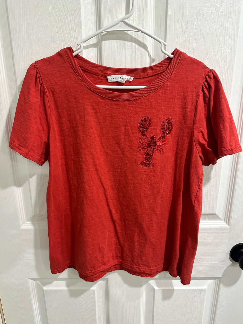Jane and Delancey Red Short Sleeve Tee with Jeweled Lobster Motif Sz M